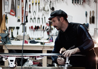 Cómo preparar tus esquís o tu tabla de snowboard