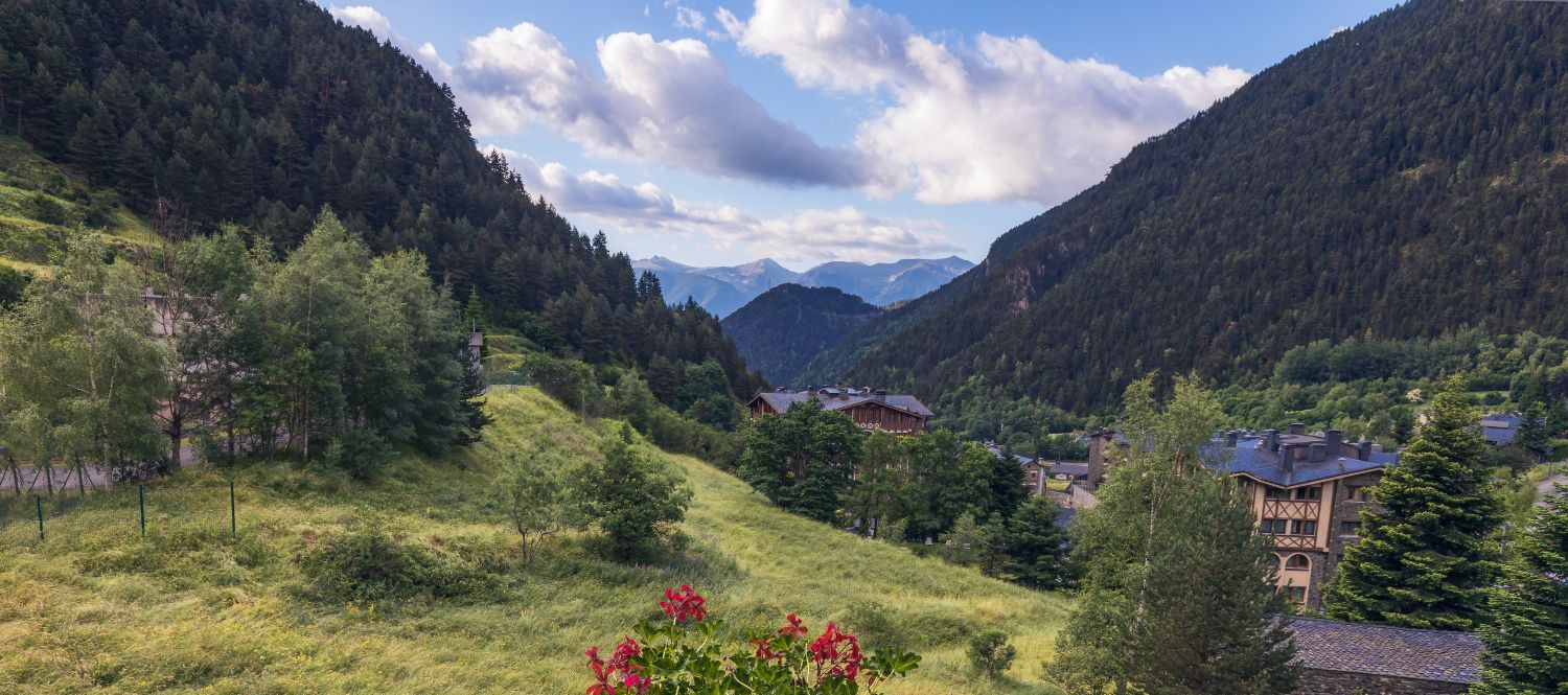 Grandvalira y Pal Arinsal amplían horarios y reducen precios en verano