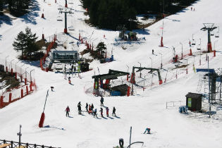 Las estaciones de Aramón siguen disfrutando de buen tiempo y calidad de nieve